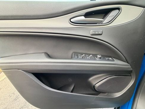 Used 2024 Alfa Romeo Stelvio Veloce image 30