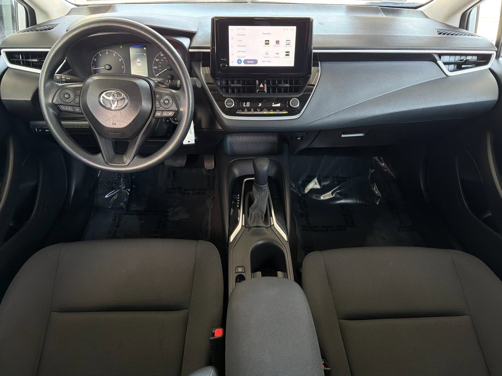 Used 2025 Toyota Corolla LE FWD image 12
