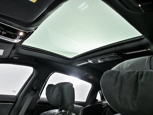 Used 2022 Mercedes-Benz Maybach S 580 4MATIC image 25