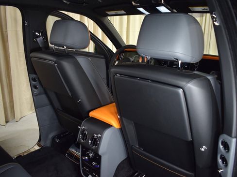 New 2026 Rolls-Royce Cullinan AWD/4WD image 21