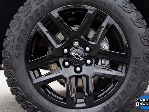 Used 2024 Chevrolet Silverado 1500 LT Trail Boss w/ Protection Package image 11