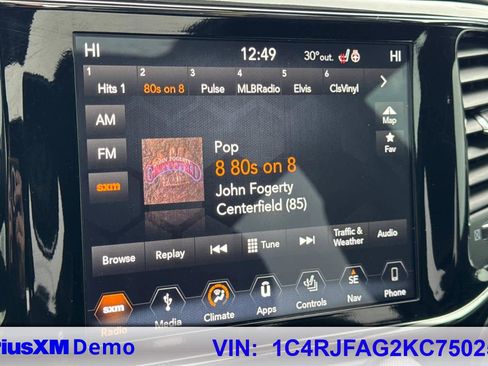 Used 2019 Jeep Grand Cherokee Altitude image 29