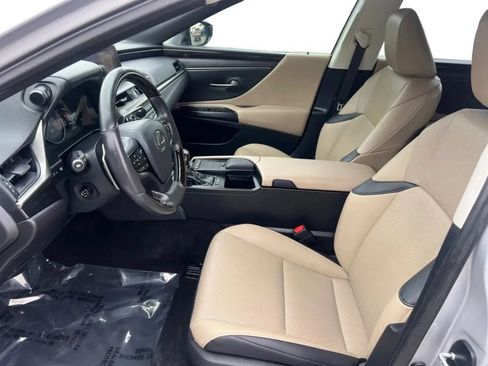 Used 2021 Lexus ES 350 w/ Premium Package FWD image 9