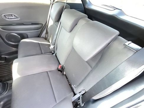 Used 2021 Honda HR-V EX image 15