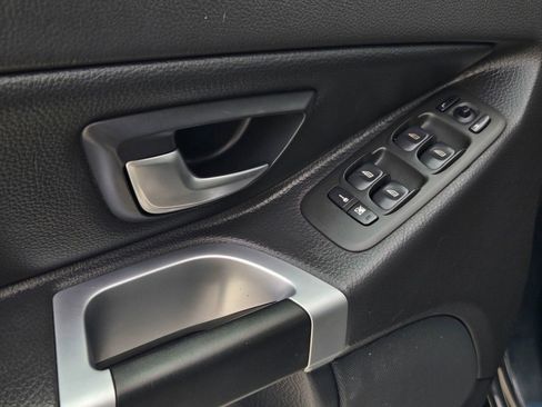 Used 2014 Volvo XC90 3.2 image 36