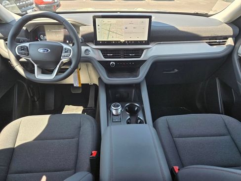 New 2026 Ford Explorer Active AWD/4WD image 13