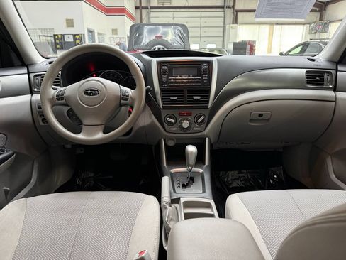 Used 2012 Subaru Forester 2.5X Premium w/ All-Weather Pkg AWD/4WD image 20