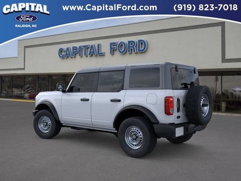 New 2025 Ford Bronco 4-Door AWD/4WD image 4