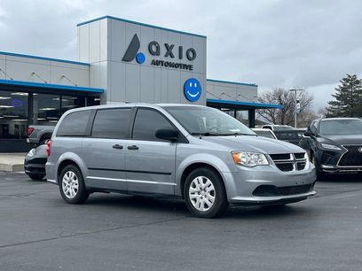 Used 2015 Dodge Grand Caravan SE