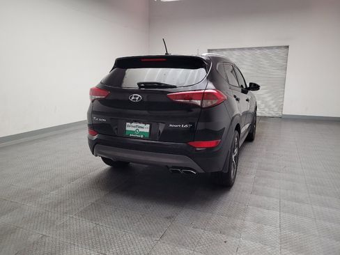 Used 2016 Hyundai Tucson Sport FWD image 7