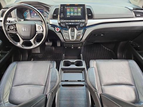 Used 2022 Honda Odyssey Touring image 17