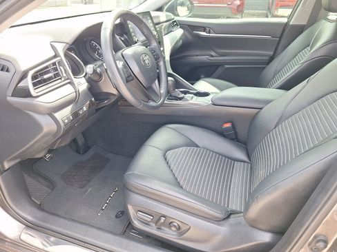 Used 2024 Toyota Camry SE w/ Convenience Package FWD image 14