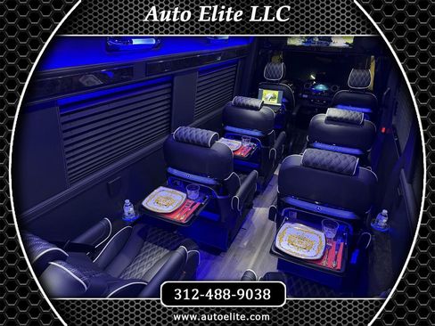 Used 2024 Mercedes-Benz Sprinter 3500 image 1