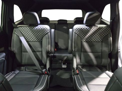 New 2026 GMC Acadia Denali image 36