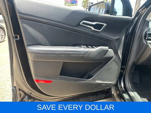 Used 2023 Kia Sportage EX AWD/4WD image 7