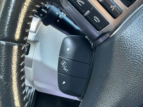 Used 2015 Subaru Forester 2.5i Limited image 30