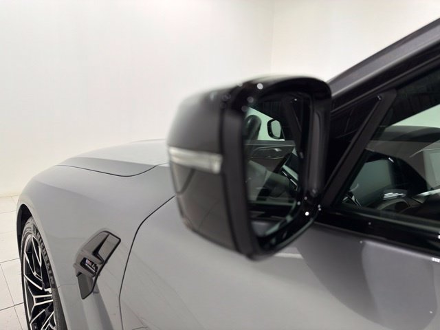 Used 2022 BMW M4 xDrive Competition AWD/4WD image 11