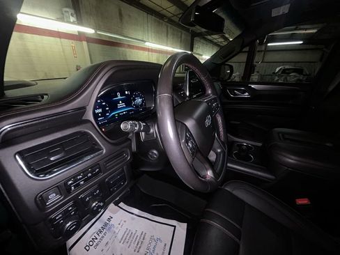 Used 2022 Chevrolet Tahoe RST w/ Sport Performance Package image 11