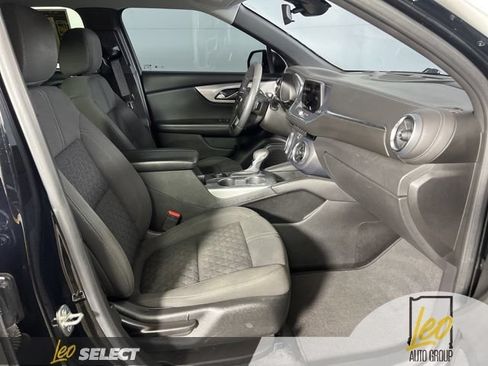 Used 2021 Chevrolet Blazer LT FWD image 13