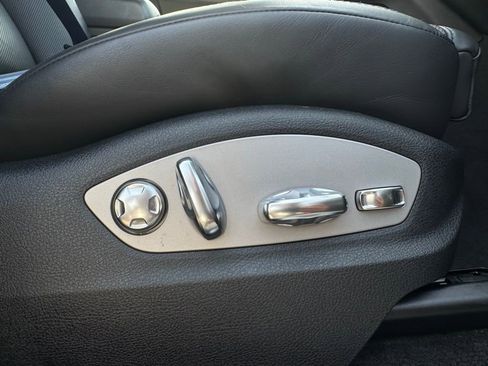 Used 2022 Porsche Macan S image 33