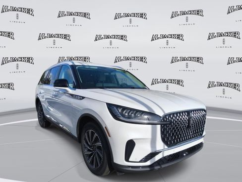 New 2026 Lincoln Aviator 2WD image 7
