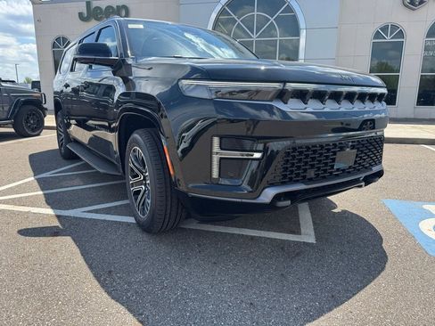 New 2026 Jeep Grand Wagoneer L 4WD image 3