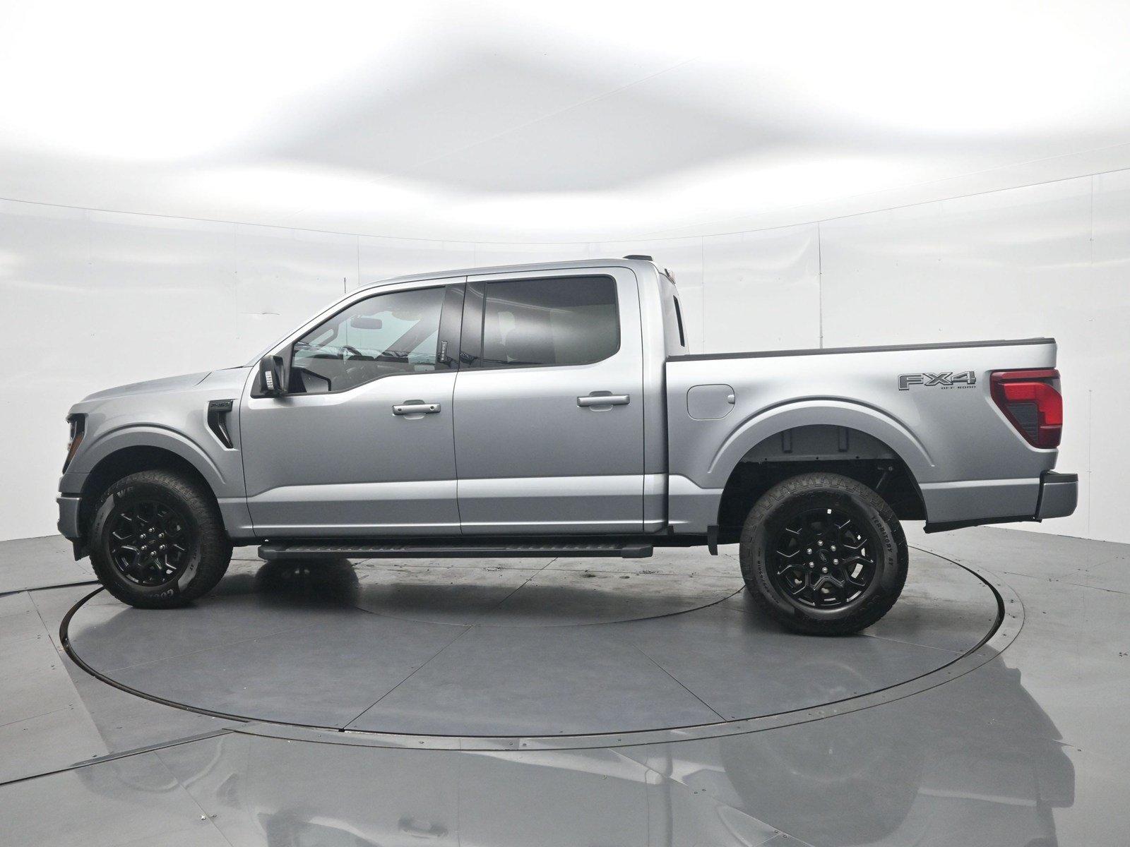 Used 2024 Ford F150 XLT w/ Equipment Group 302A MID AWD/4WD image 8