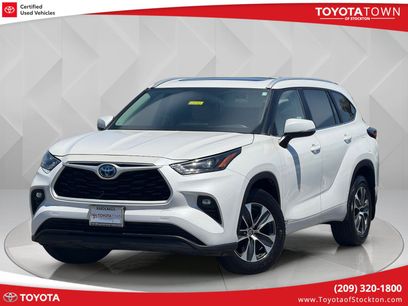 Certified 2024 Toyota Highlander XLE