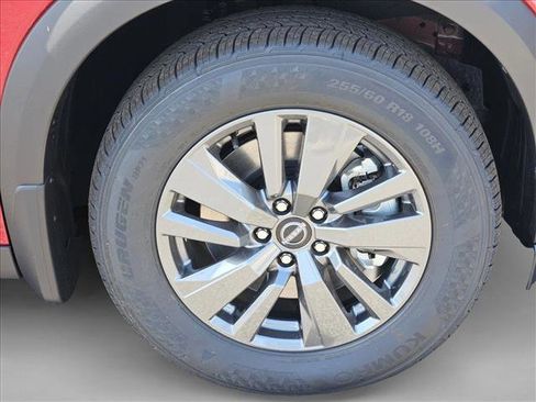 New 2026 Nissan Pathfinder SV FWD image 10