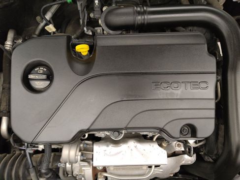 Used 2023 Chevrolet Malibu LT FWD image 30