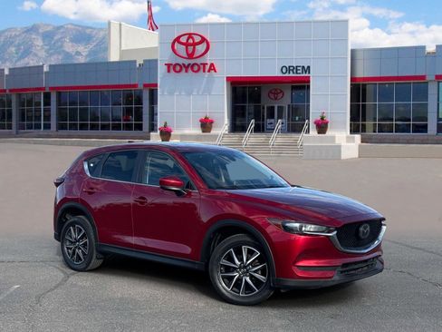 Used 2018 MAZDA CX-5 Touring w/ Preferred Equipment Package AWD/4WD image 1