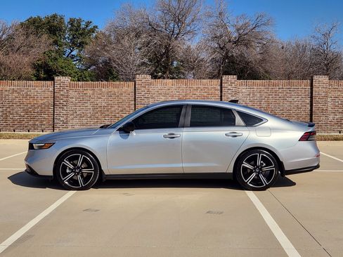 Certified 2024 Honda Accord Sport image 5