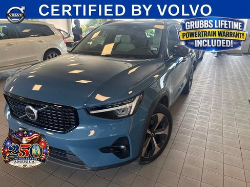 Used 2024 Volvo XC40 B5 Plus w/ Protection Package Premier AWD/4WD image 1
