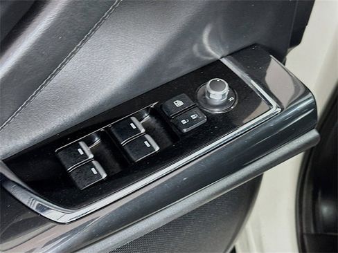 Used 2018 MAZDA CX-9 Touring image 17