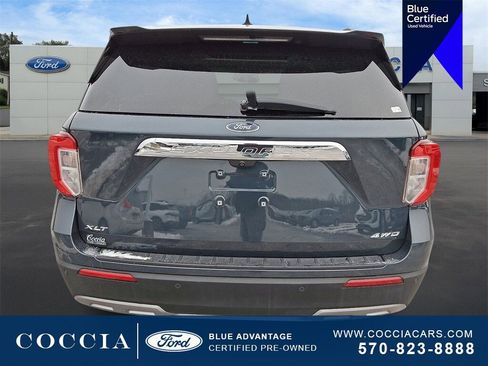 Certified 2022 Ford Explorer XLT w/ Equipment Group 202A image 5