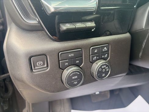 Used 2024 Chevrolet Silverado 1500 LTZ w/ Technology Package image 19