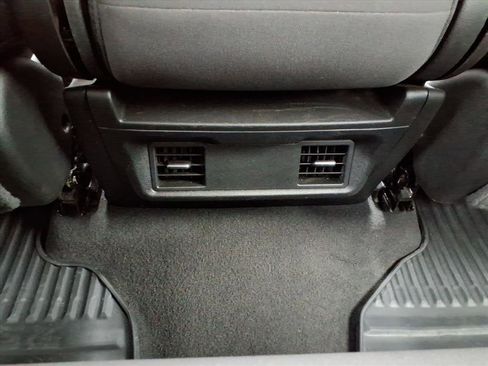 Used 2022 Chevrolet Silverado 1500 Custom RWD image 23