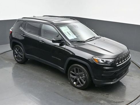 New 2026 Jeep Compass Latitude w/ Sun and Sound Group AWD/4WD image 44