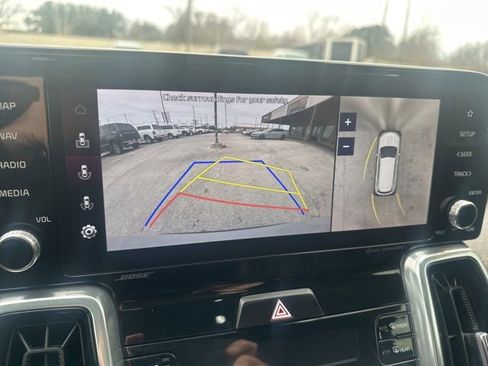 Used 2022 Kia Sorento SX Prestige image 25