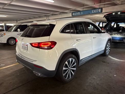 Used 2023 Mercedes-Benz GLA 250 w/ Premium Package image 3
