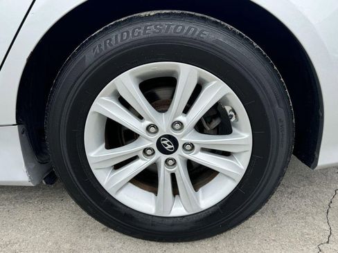 Used 2014 Hyundai Sonata GLS w/ Popular Equipment Group 2 image 9