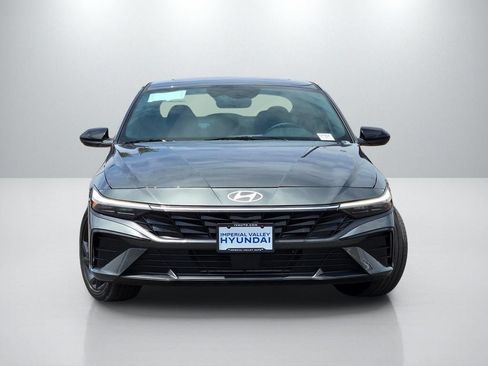 New 2026 Hyundai Elantra SEL Sport Premium FWD image 2