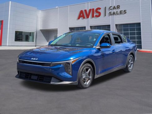 Used 2025 Kia K4 FWD image 1