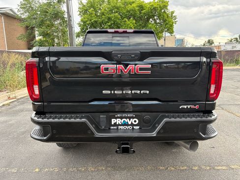 Used 2023 GMC Sierra 3500 AT4 w/ AT4 Premium Plus Package AWD/4WD image 7