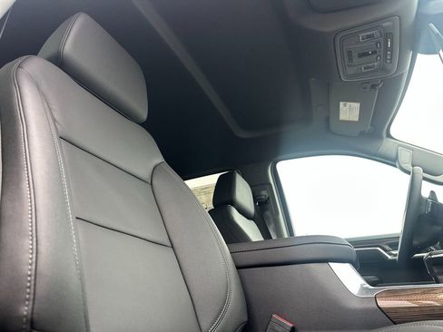 New 2026 Chevrolet Silverado 1500 LT Trail Boss w/ Safety Package image 15