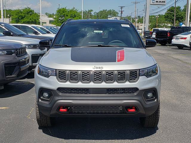 New 2026 Jeep Compass Trailhawk AWD/4WD image 5