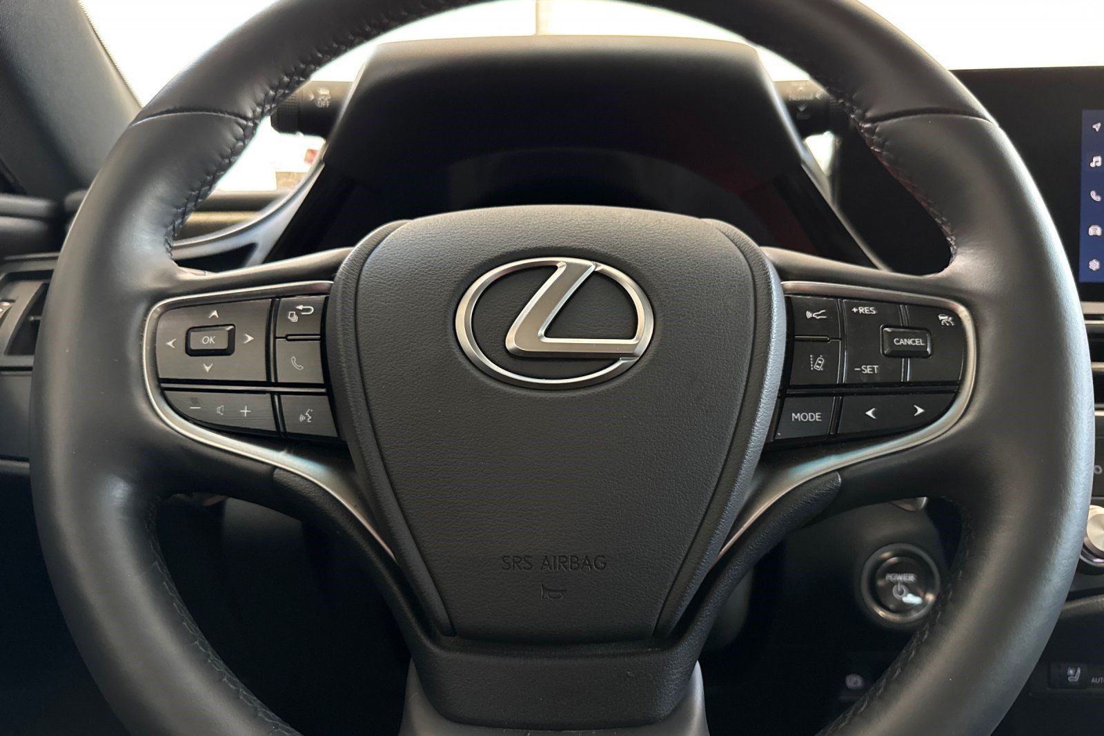 Certified 2023 Lexus ES 300h w/ Premium Package FWD image 28