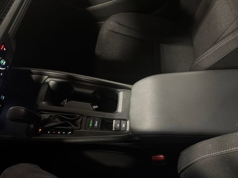 Used 2025 Honda Accord SE image 18