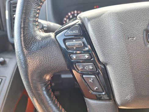 Used 2023 Nissan Frontier Pro-X w/ Technology Package RWD image 19