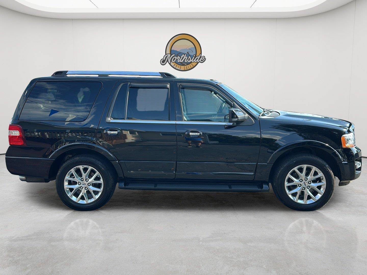 Used 2017 Ford Expedition Limited AWD/4WD image 28